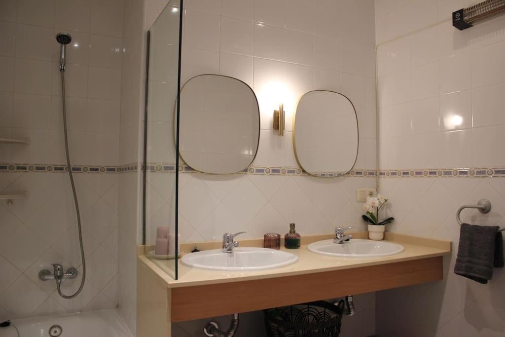 Casa Con Piscina A 20min De Hébergement de vacances