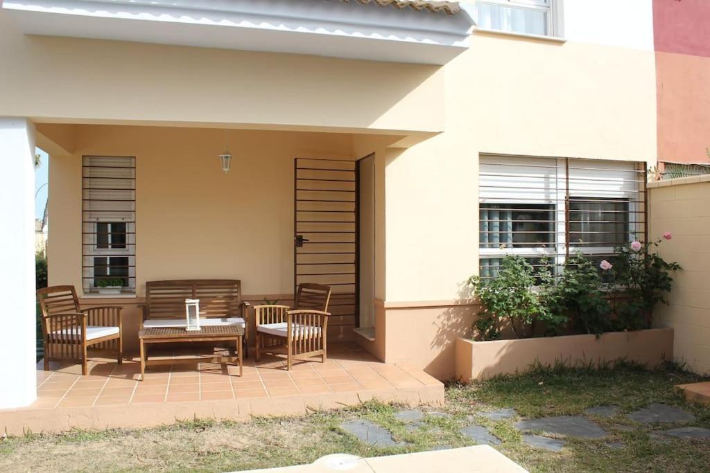 Hébergement de vacances Casa Con Piscina A 20min De Séville
